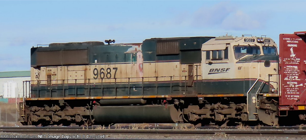 BNSF 9687